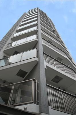 Veelkleurig上野駅前（フェルクルール上野駅前）